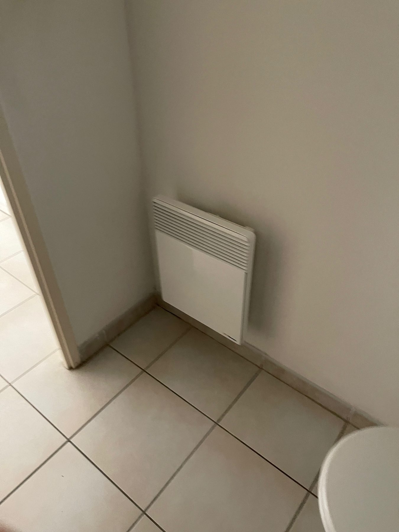 Grand T1 de 28 m2 entièrement équipé aux Chartreux — photo 101
