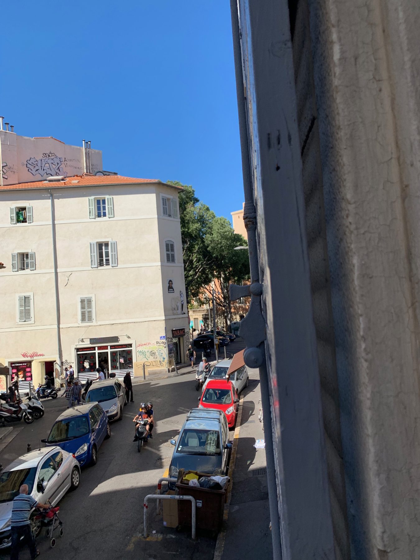 Studio lycee Thiers cote Place 2eme etage — photo 39