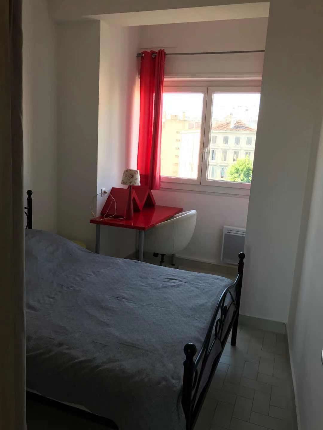 55 m2 Place Marceau avec climatisation et superbe vue — photo 35