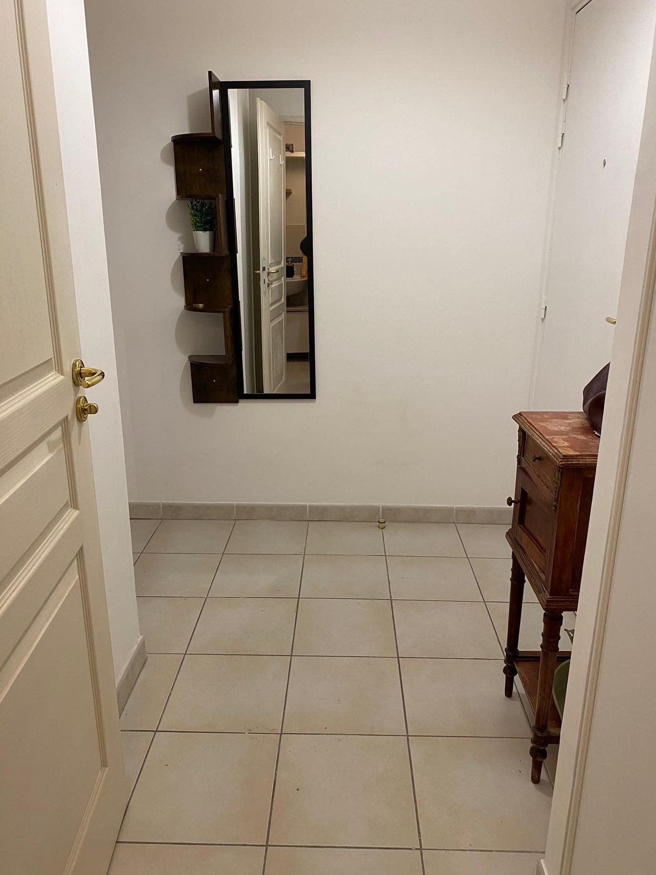 Grand T1 de 28 m2 entièrement équipé aux Chartreux — photo 41