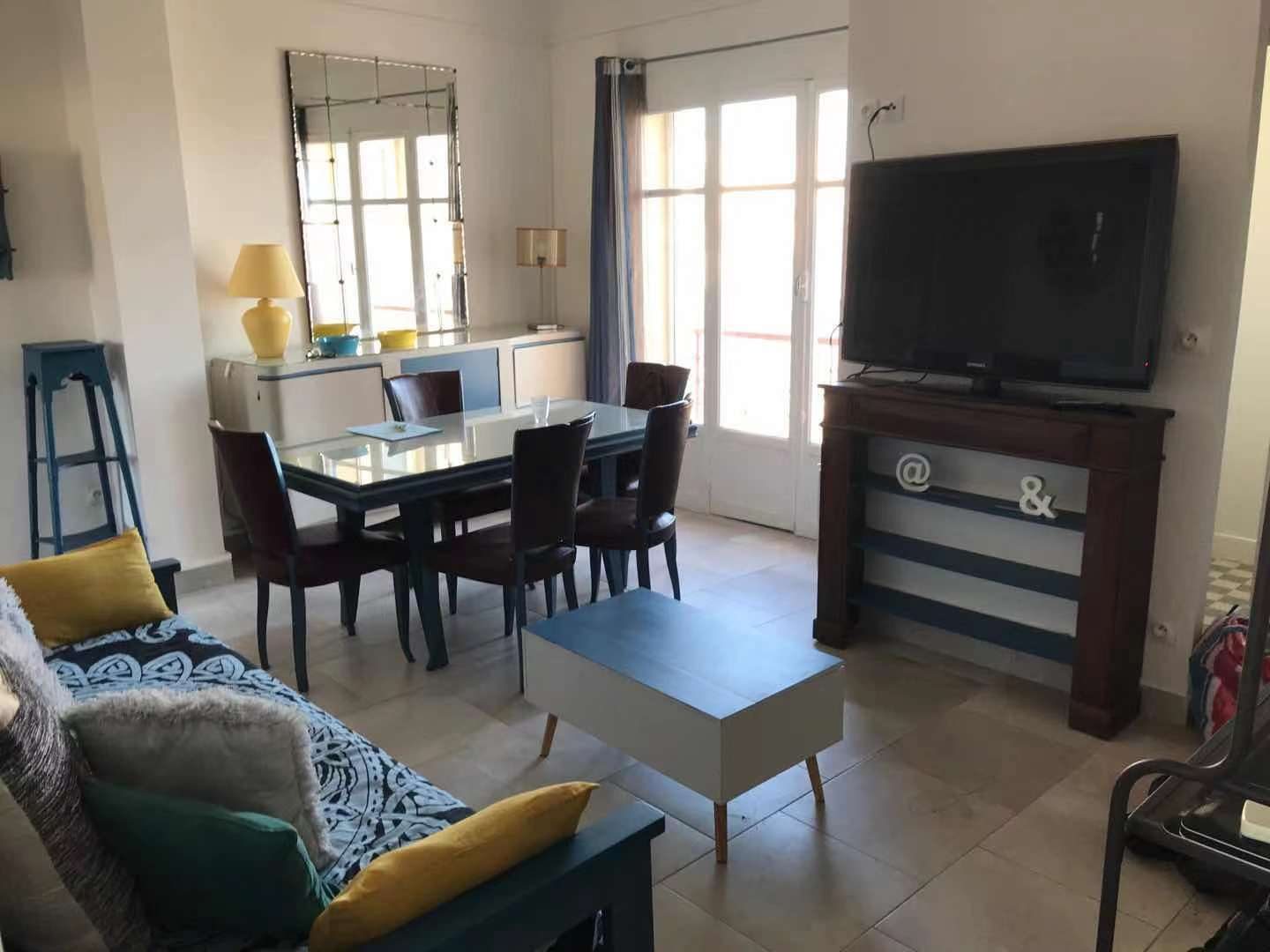 55 m2 Place Marceau avec climatisation et superbe vue — photo 41