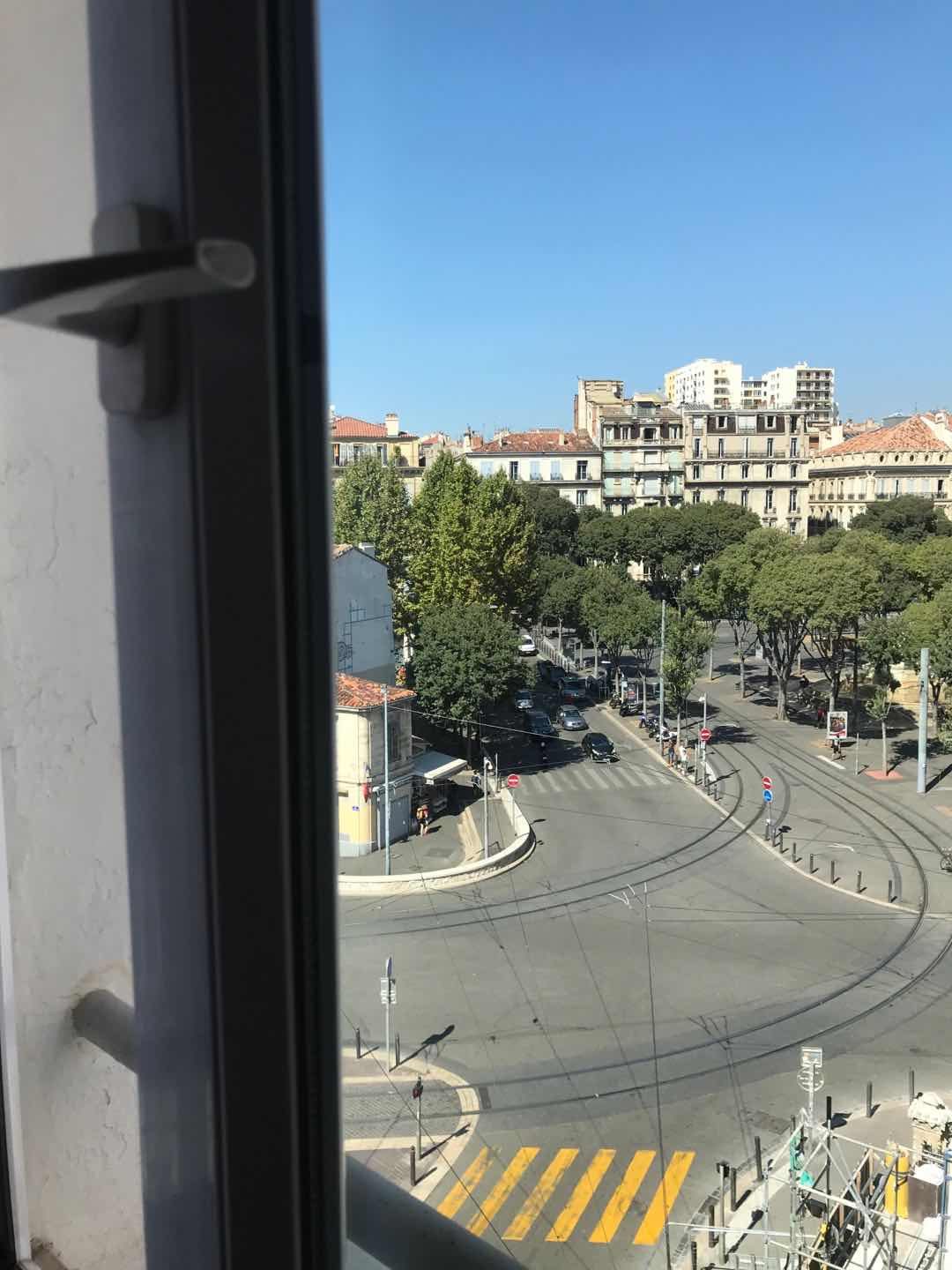 35 m2 rue Adolphe Thiers avec superbe vue  avec clim — photo 25