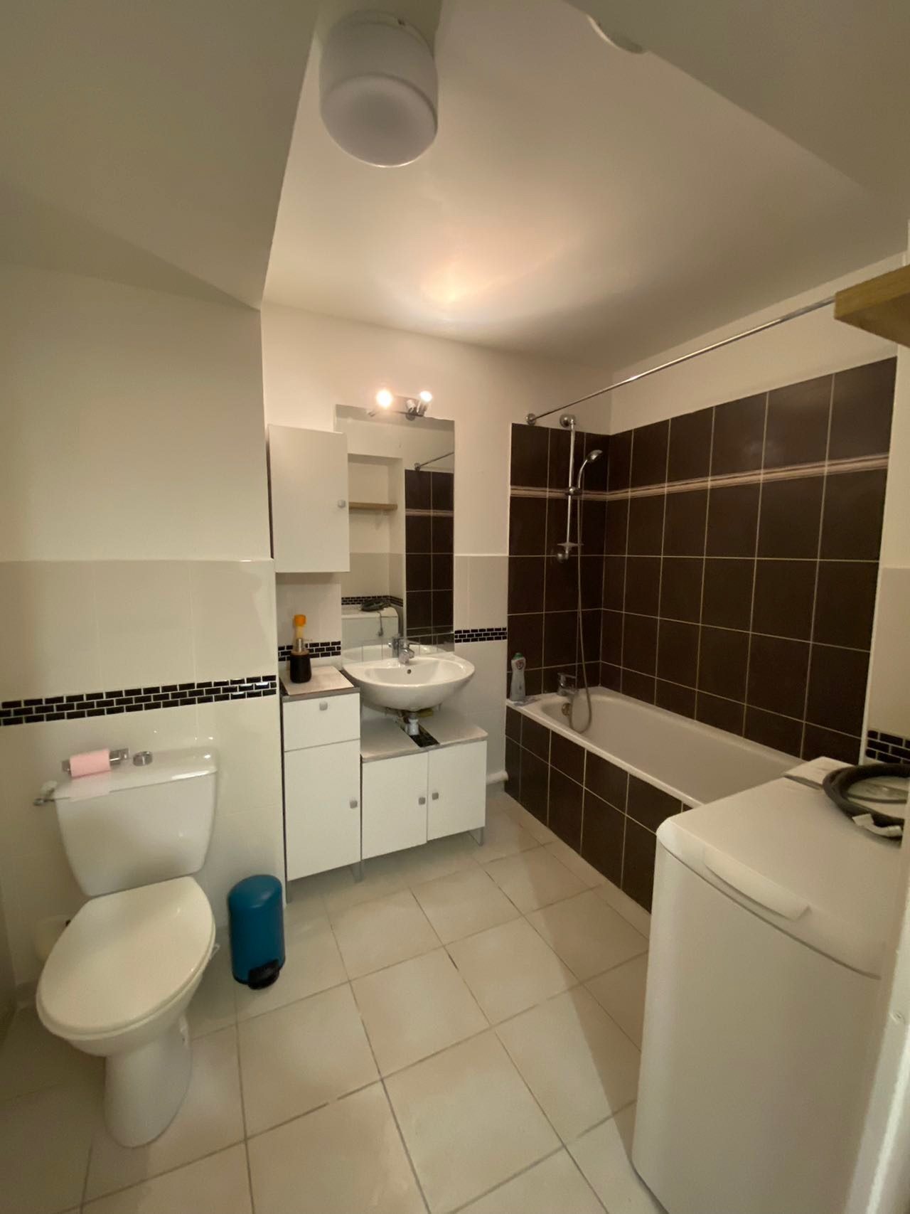 Grand T1 de 28 m2 entièrement équipé aux Chartreux — photo 62