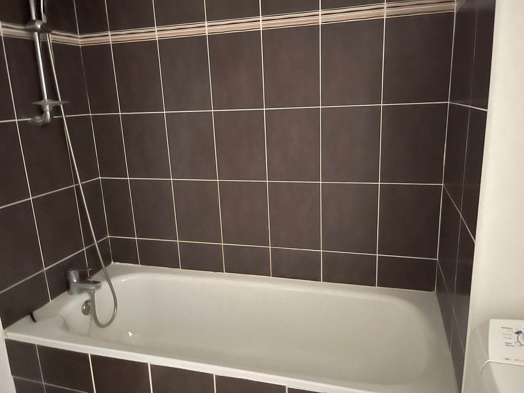 Grand T1 de 28 m2 entièrement équipé aux Chartreux — photo 138