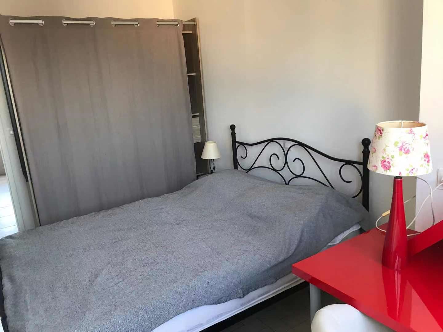 55 m2 Place Marceau avec climatisation et superbe vue — photo 48