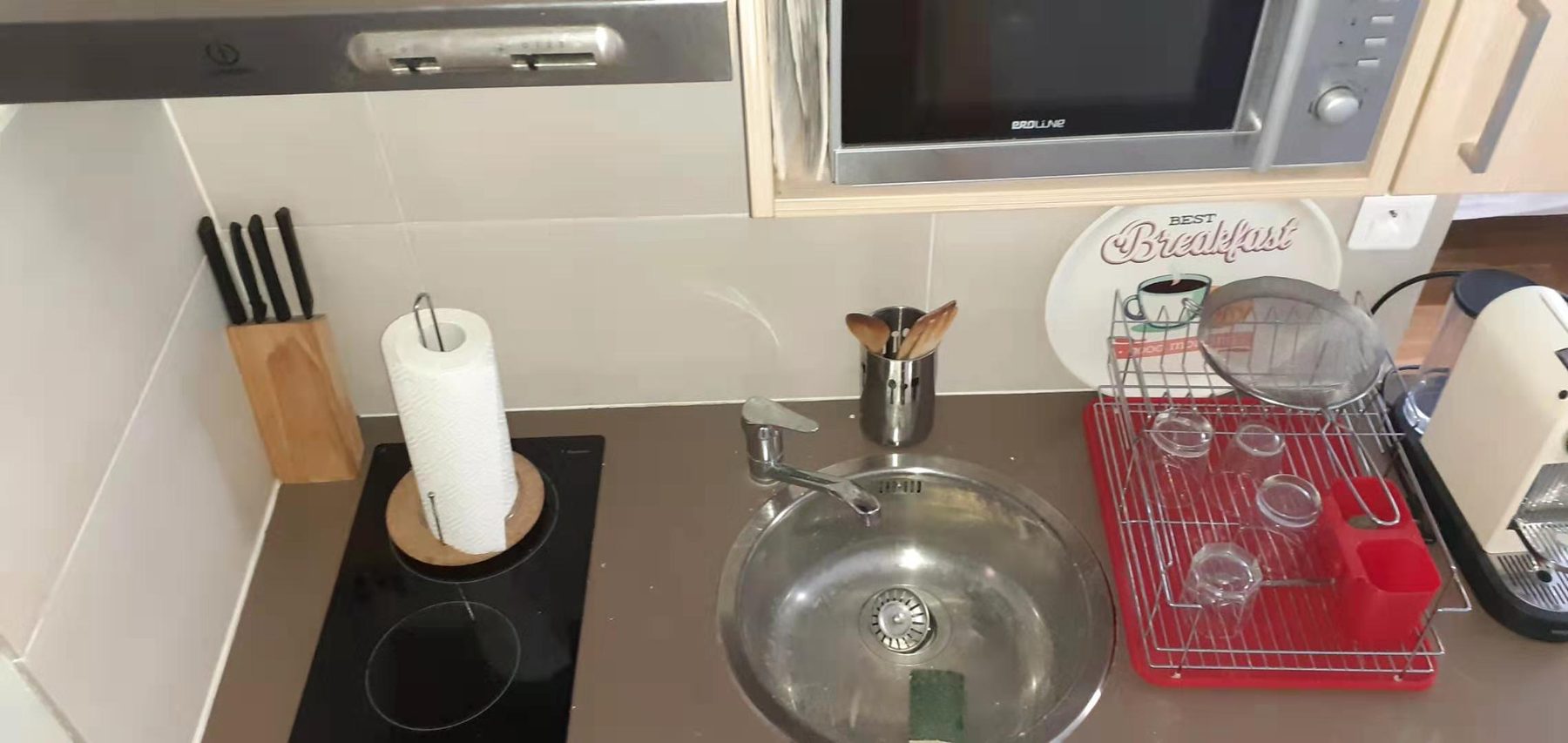 Studio a cote du lycee Thiers + internet + Clim (Côté cour et avec deux fenêtres) — photo 11