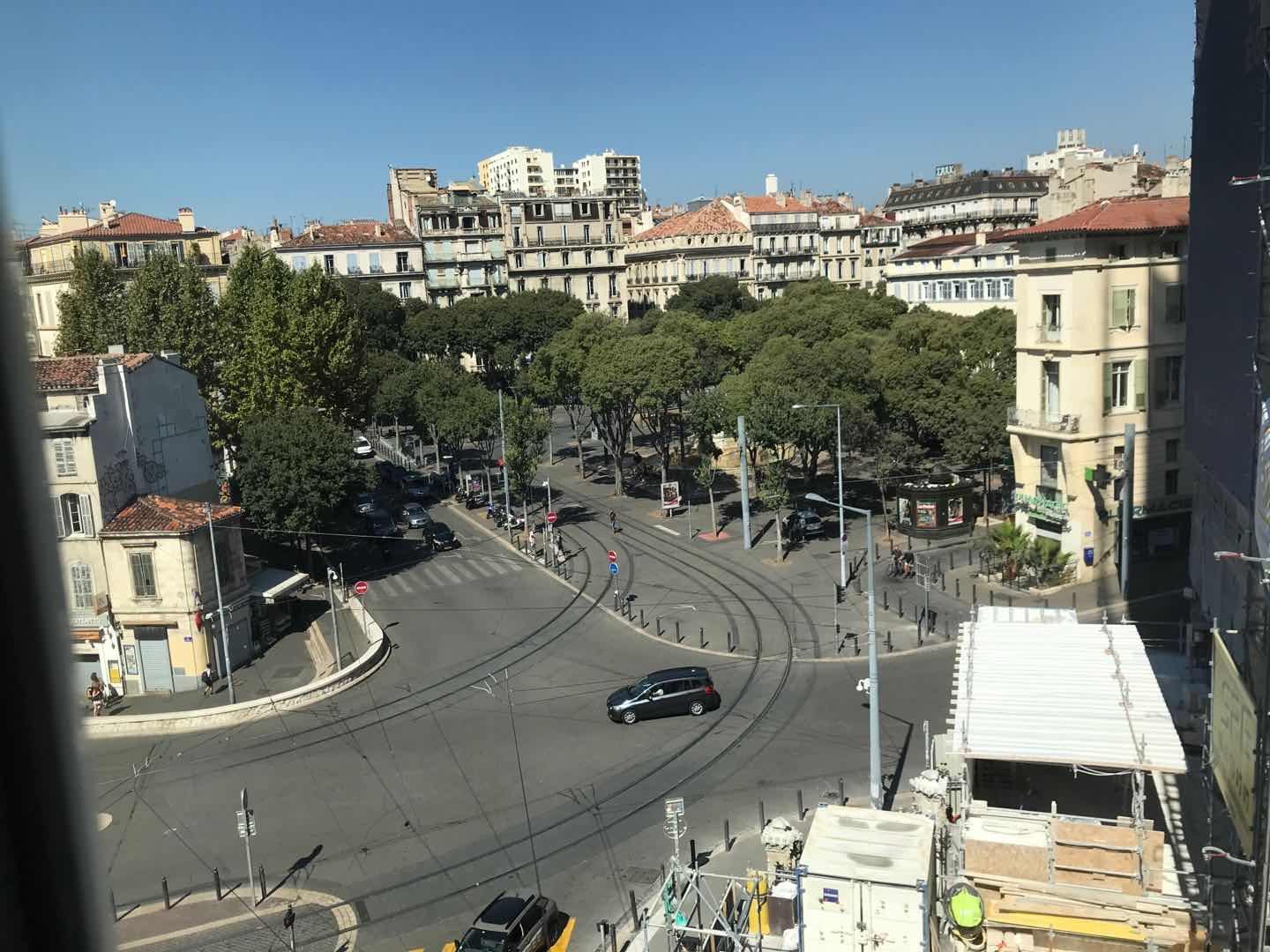 35 m2 rue Adolphe Thiers avec superbe vue  avec clim — photo 11