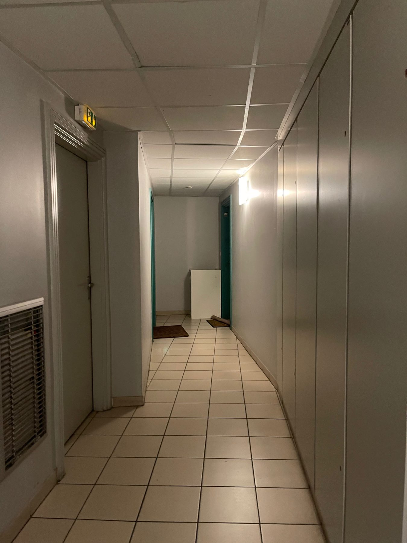Grand T1 de 28 m2 entièrement équipé aux Chartreux — photo 133