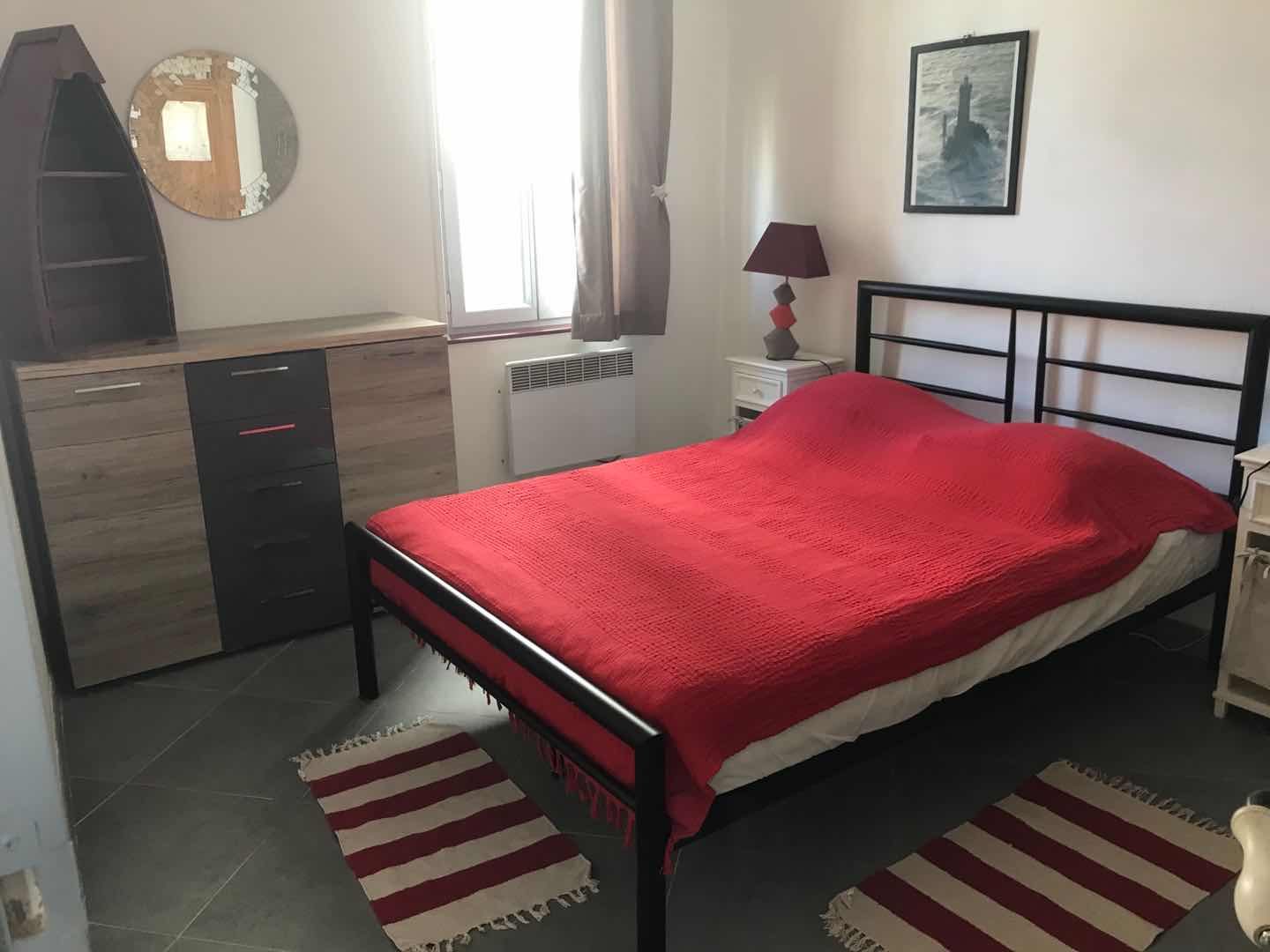 35 m2 rue Adolphe Thiers avec superbe vue  avec clim