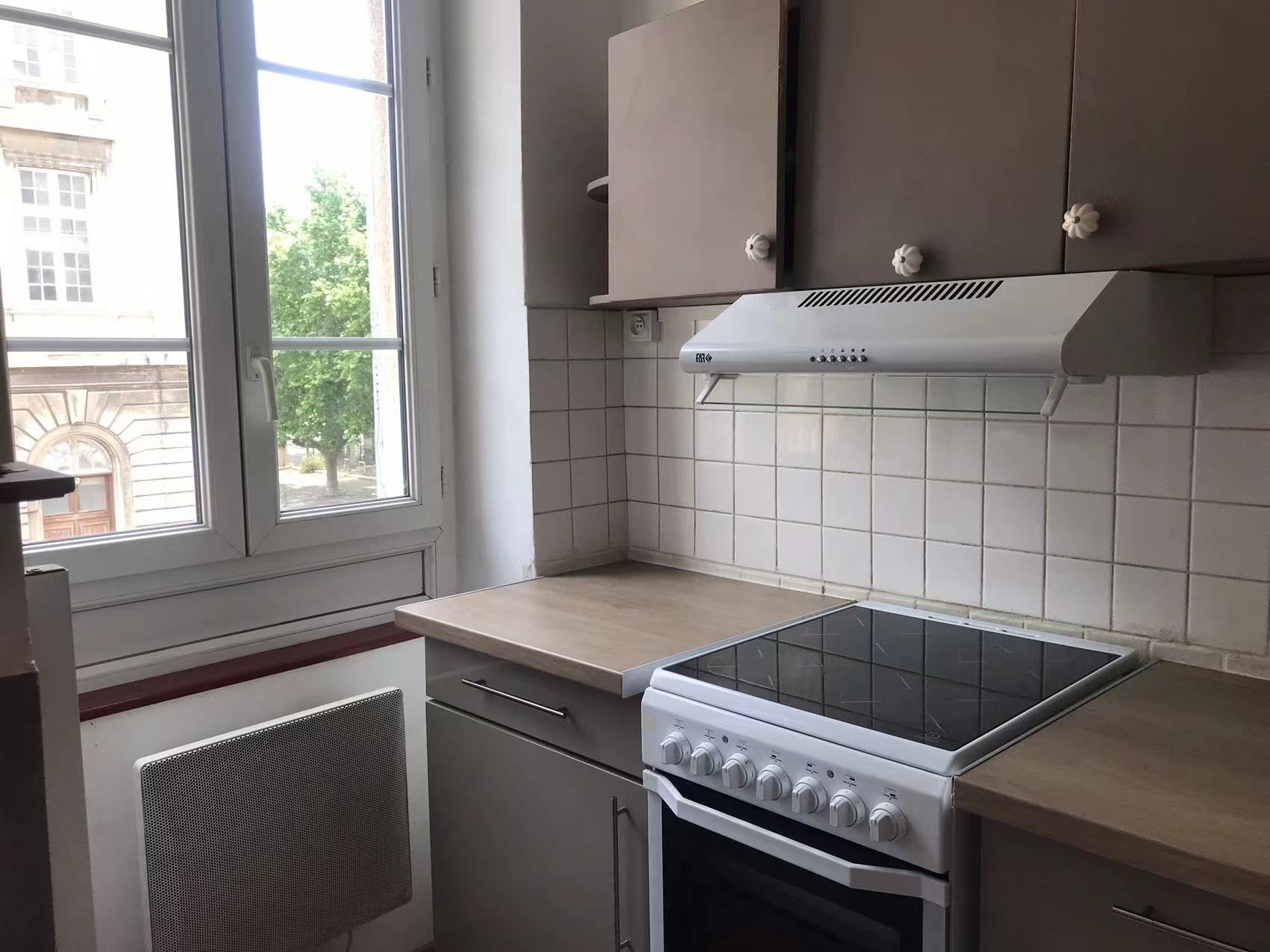 30 m2 Rue Cavaignac cote Caserne — photo 3