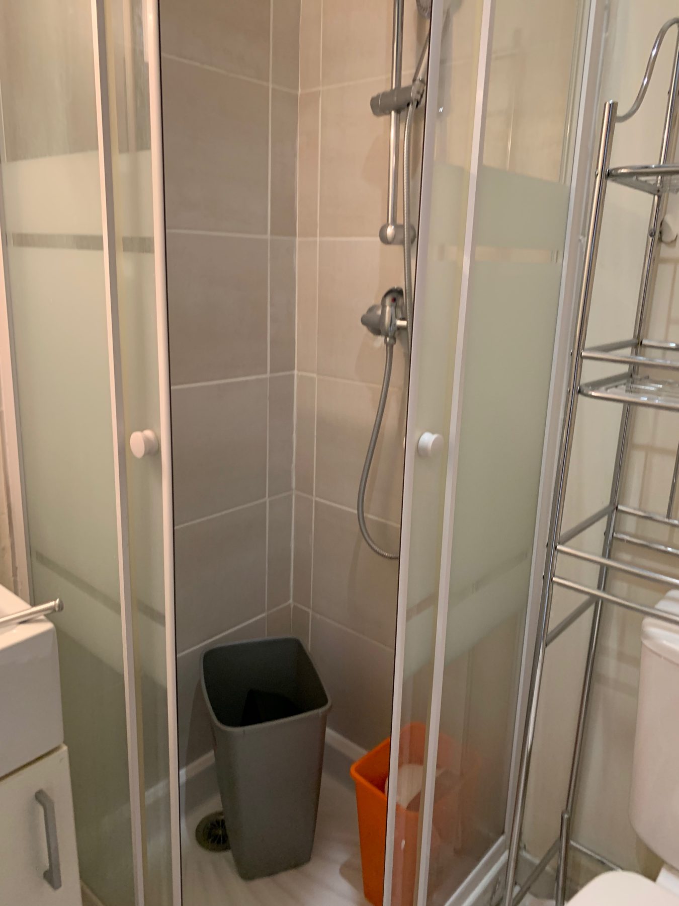 Studio lycee Thiers cote Place 2eme etage — photo 45