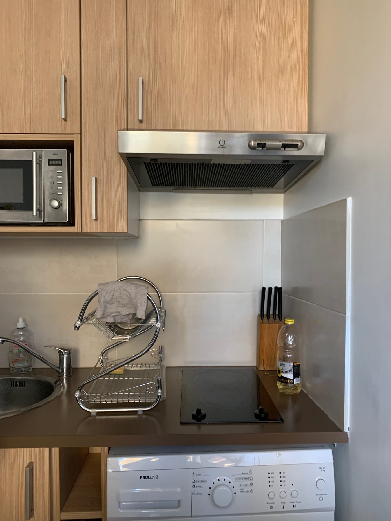 Studio lycee Thiers cote Place 2eme etage — photo 41