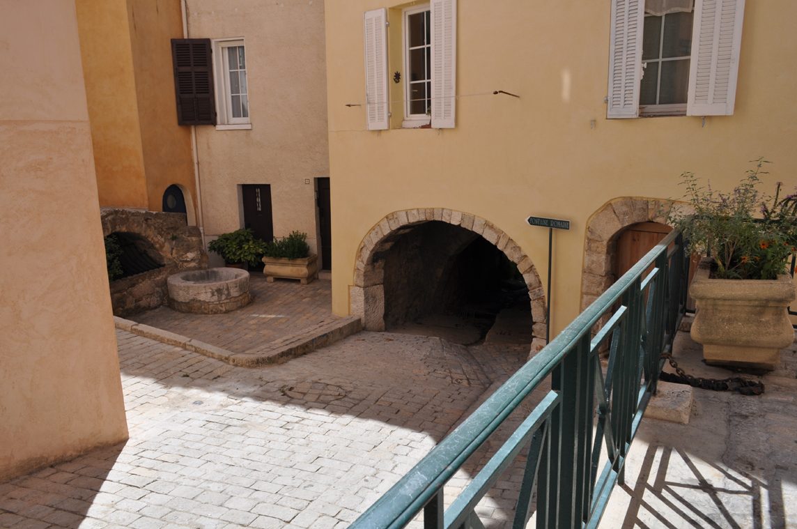 50 m2 a Ceyreste + 550 m2 de jardin avec piscine — photo 20