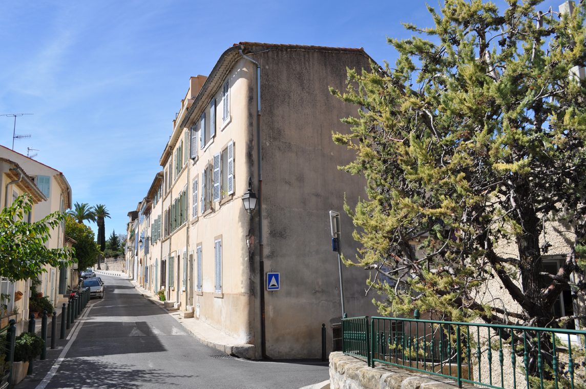 50 m2 a Ceyreste + 550 m2 de jardin avec piscine — photo 24
