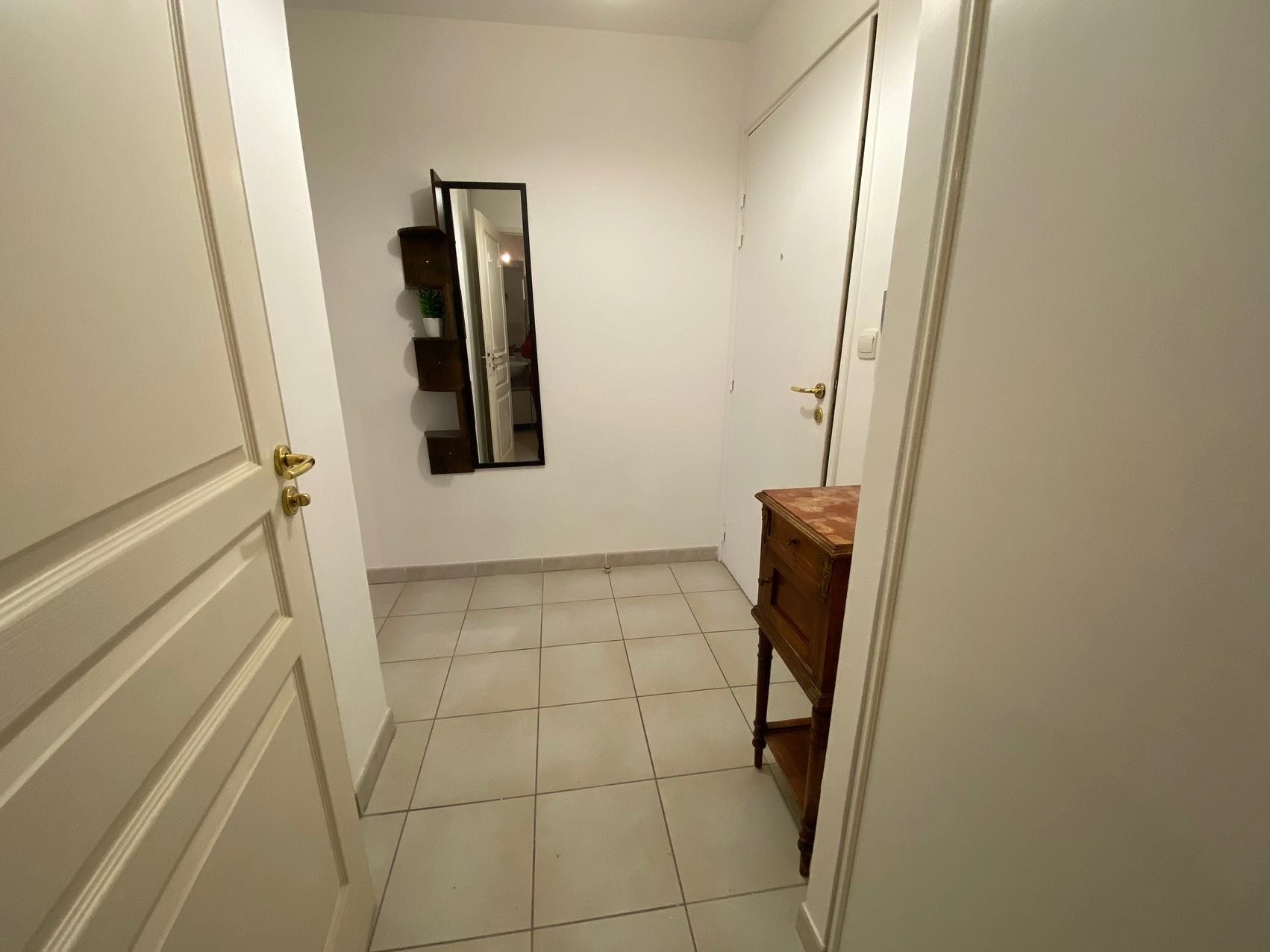 Grand T1 de 28 m2 entièrement équipé aux Chartreux — photo 68