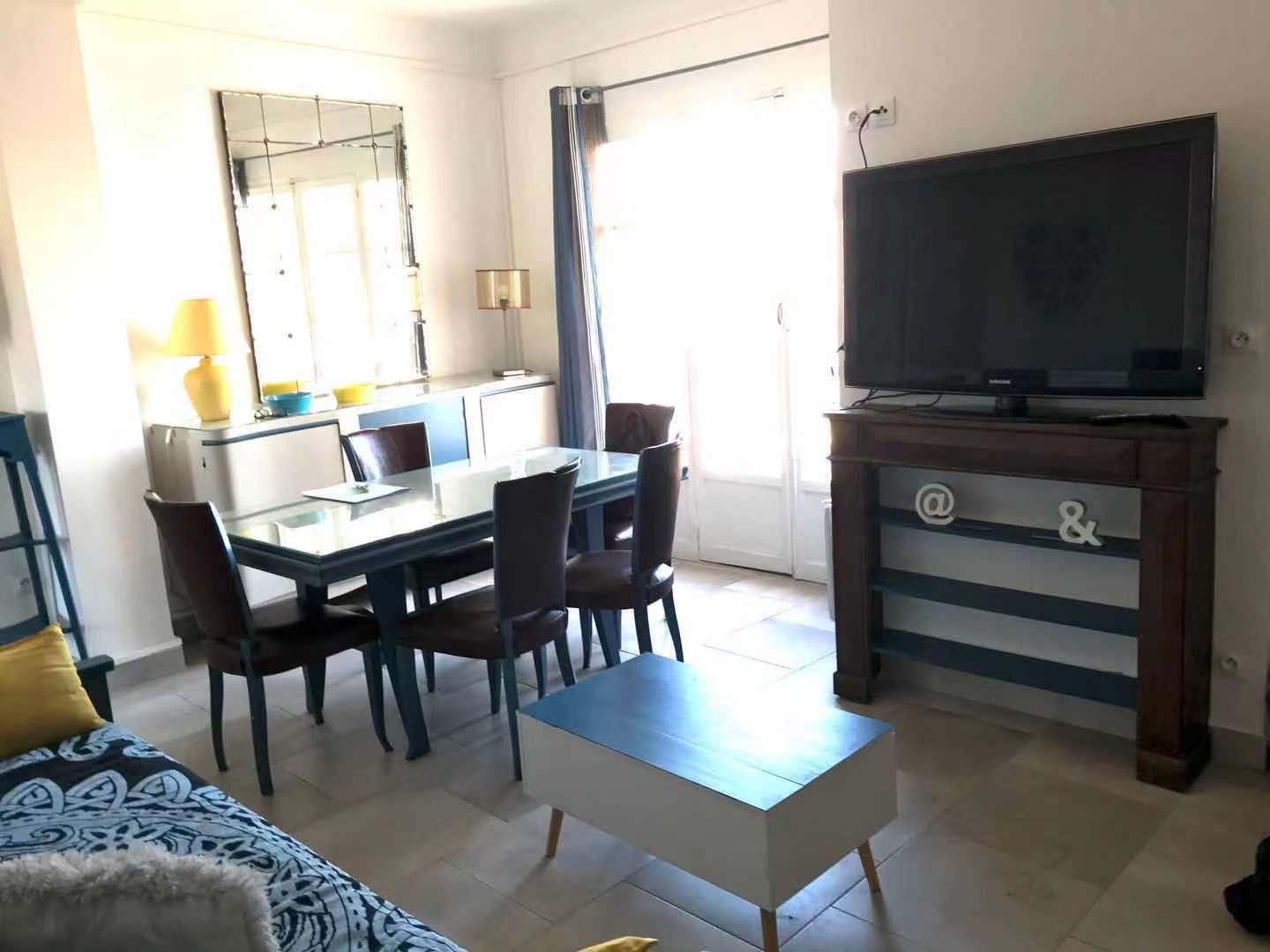 55 m2 Place Marceau avec climatisation et superbe vue — photo 43